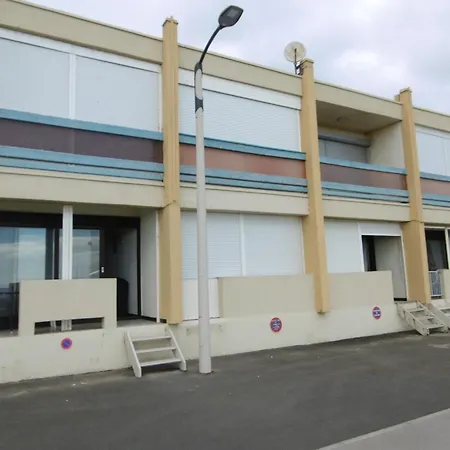 T2 En Bord De Pour 4 Pers, Rdc Avec Parking - Fr-1-797-39 * Port-la-Nouvelle